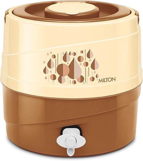 Milton Kool Rover 7 Water Jug PU Insulated, 5.3 litres, BPA Free, Leak Proof &amp; Portable Jug, Sturdy Handles, Ideal for Travel, Picnic, Offices, Shops, Brown