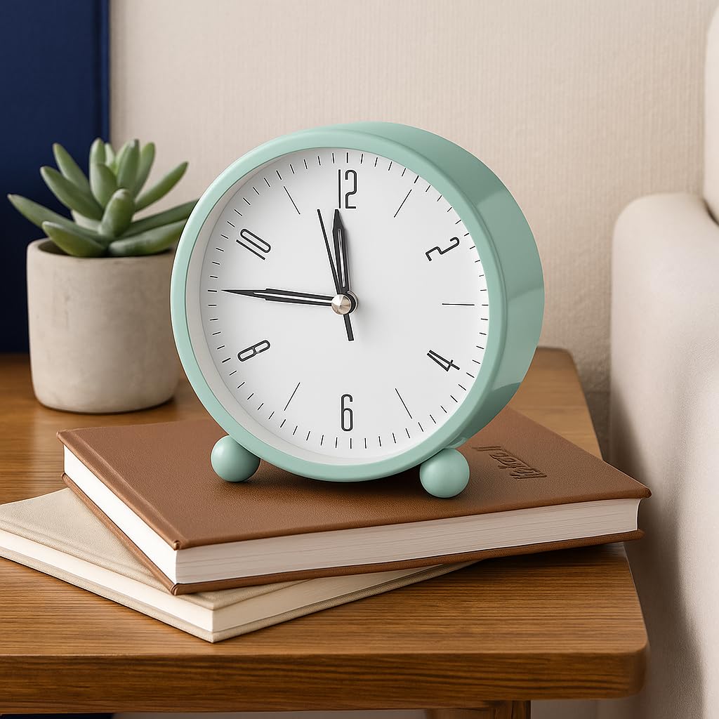 Vaanar Sena Metal Analog Alarm Clock – 4-Inch Silent Non-Ticking Small Clock with Night Light, Battery Operated, Simple Design for Bedroom, Bedside, or Desk (Green)